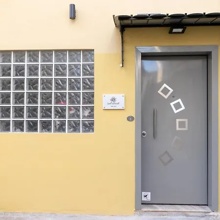 Ferienwohnung Sunlit Central Loft Kalamata Exterior foto
