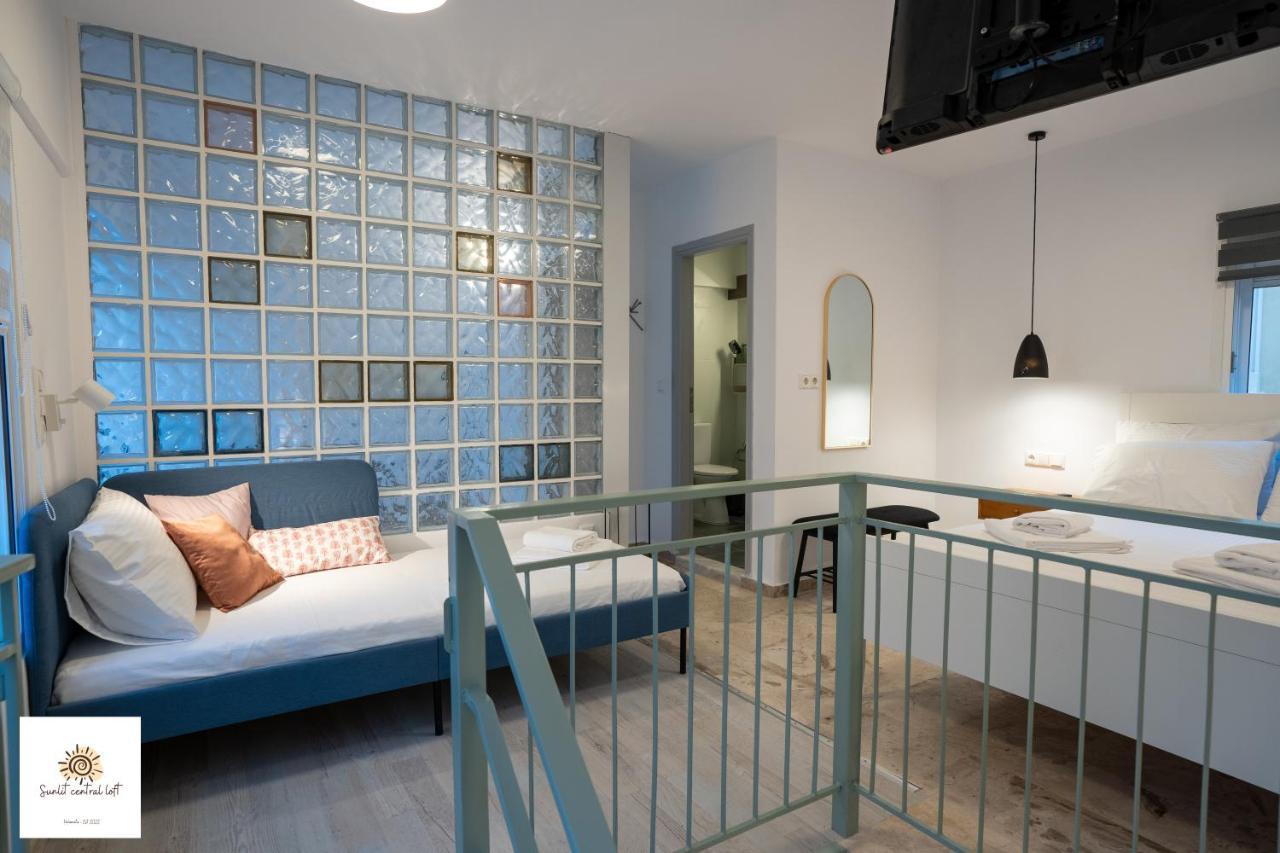 Sunlit Loft Daire *